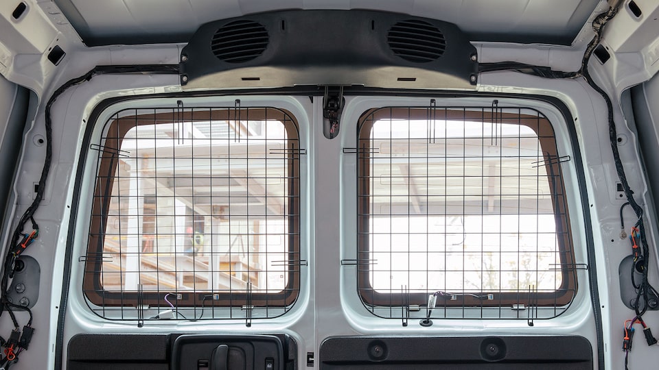 Rejilla de protección para ventanas traseras Chevrolet Express Van 2025